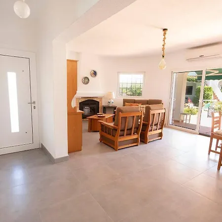 Alprochinhos Holiday home *