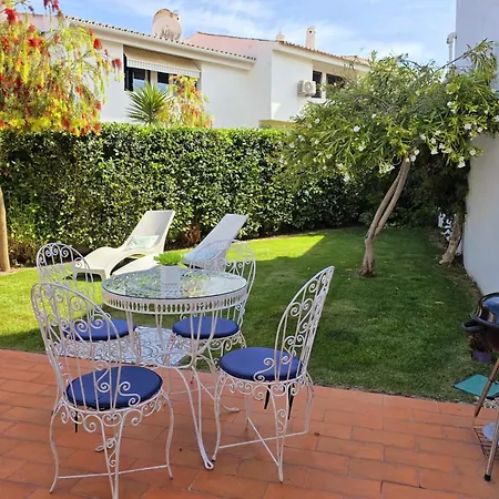 Alprochinhos Holiday home