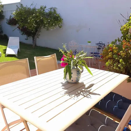 Holiday home Alprochinhos