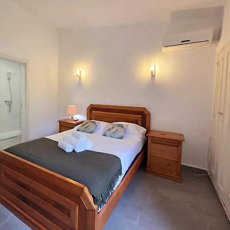 Alprochinhos Holiday home *