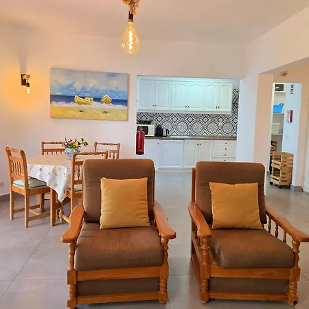 Holiday home Alprochinhos